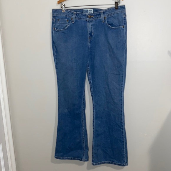 🦋Adorable Signature Levi Women’s Jeans Size 12 S/C! - Picture 3 of 9